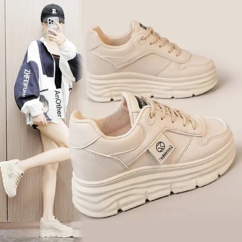 Moipheng Punk Street Fashion White القوطية نمط منصة عالية الكعب أحذية رياضية الفتيات تأثيري أسافين أحذية امرأة أحذية مصممين