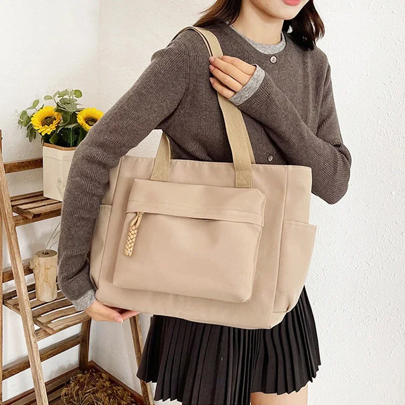 

Nylon Tote Bag with Multiple Pocket Lightweight Foldable Design for Office Commute Shopping Fitness Storage Handbag Shoulder Bag