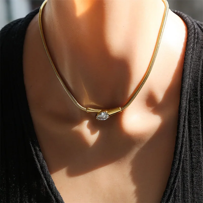 EILIECK Elegante Zirkon-Herz-Anhänger-Halskette für Damen, 18K Gold PVD-beschichteter Edelstahl, Modeschmuck, Halskette, Geschenk – Detail 6