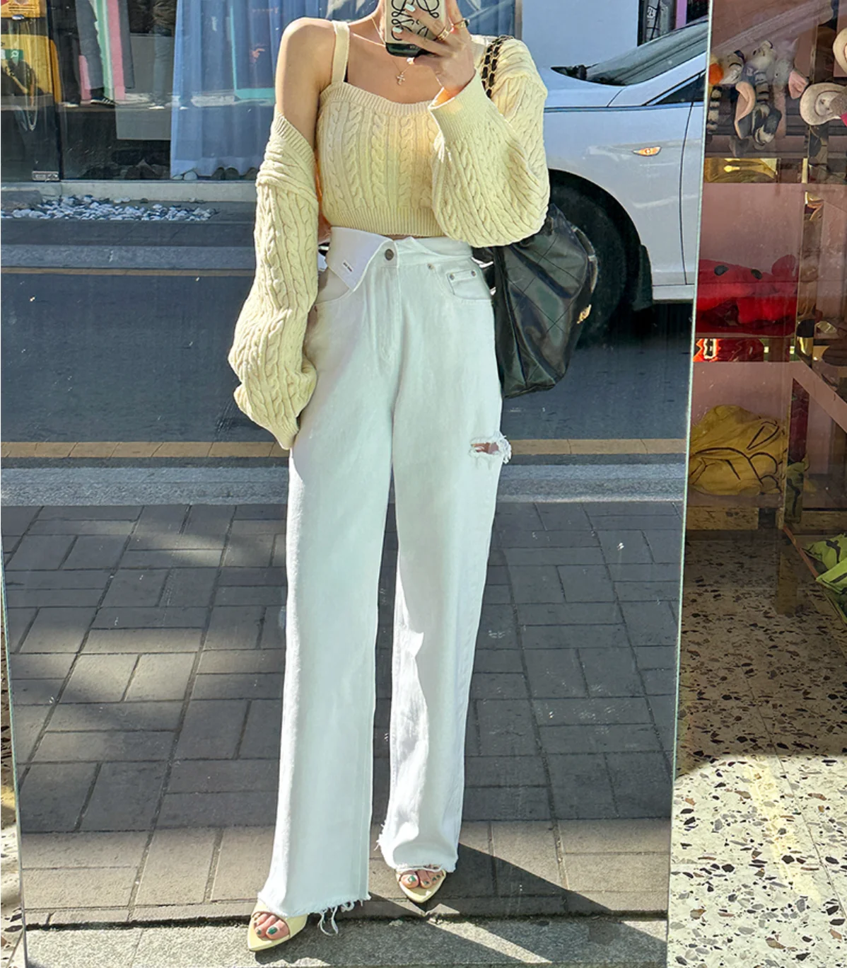 Jeans da donna retrò a vita alta con orlo sfilacciato Pantaloni lunghi a gamba dritta Design Waed Jeans denim casual alla moda dimagranti