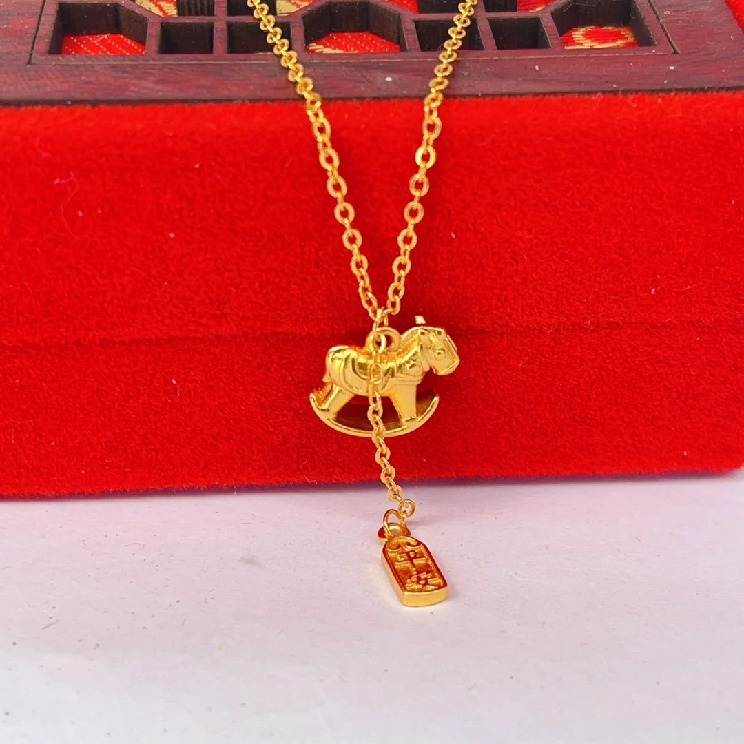 

Женская подвеска "Богатство на лошадке", 24-каратное золото, AU999 | Потертые золотые монеты с тиснением, пожелания богатства в деревенском стиле.