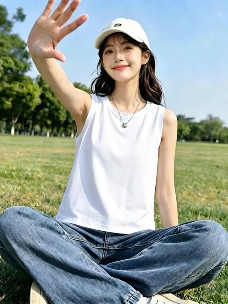 

Women's Loose Fit Sleeveless round Neck Tank Top 95% Cotton Spring Summer Comfortable Breathable Color Base Layer Shirt