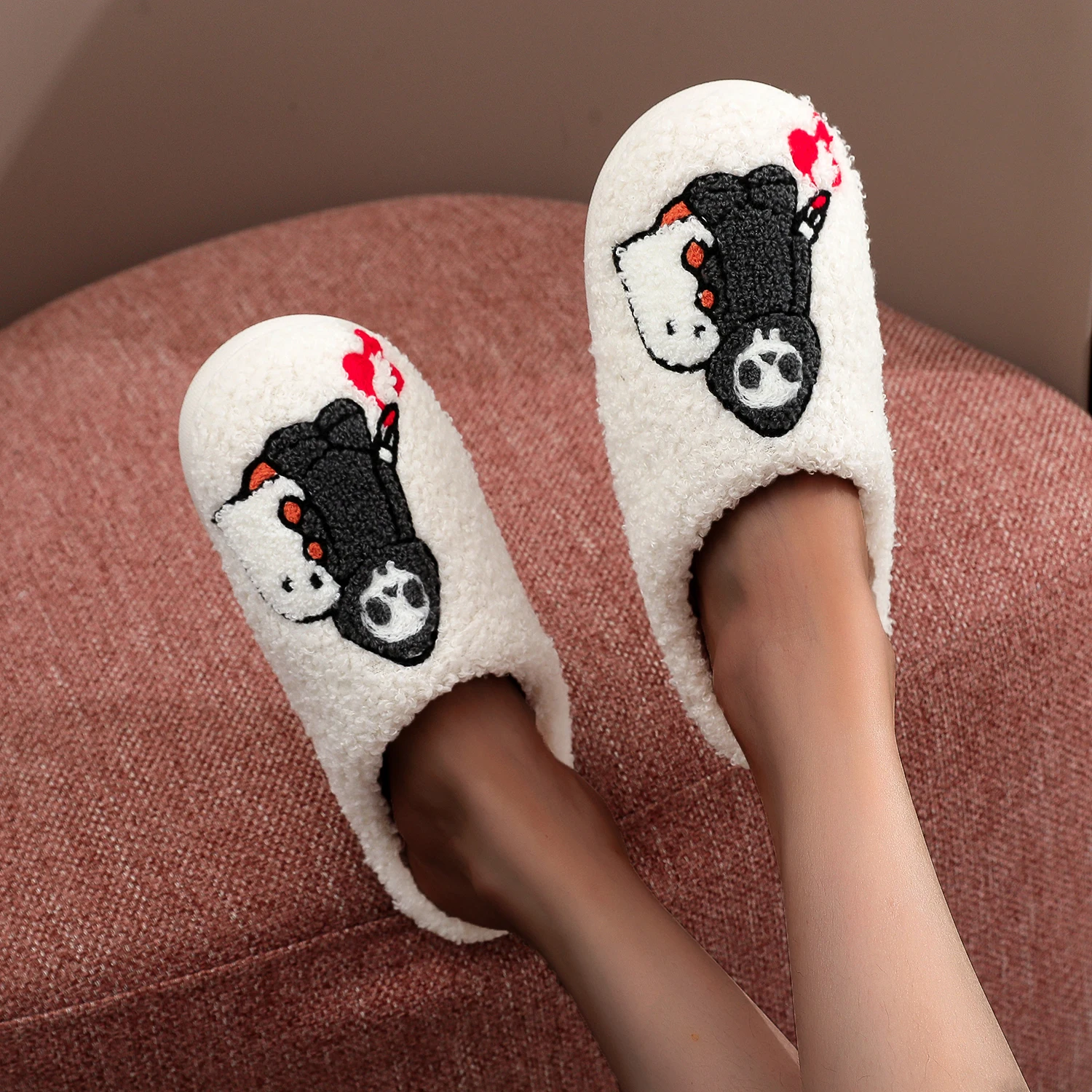 Skull Ghost Pattern Personality Dark Style Embroidery stuffed Home Platform Cozy Fur Cotton Slippers Warm Non-slip Indoor Slippers Men Women