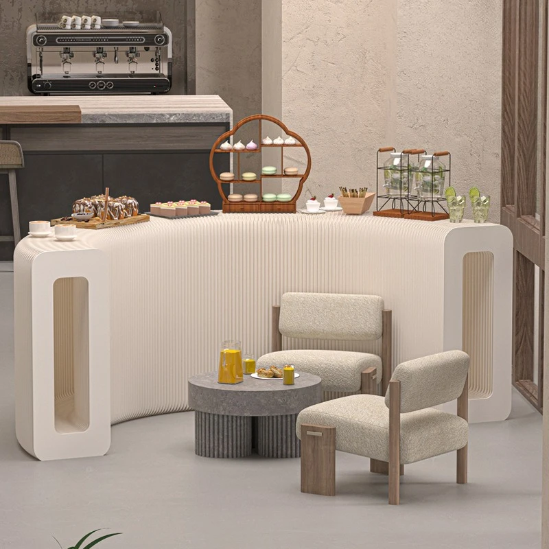 

In the exhibition, Shimadai folding strip booth display rack clothing store products