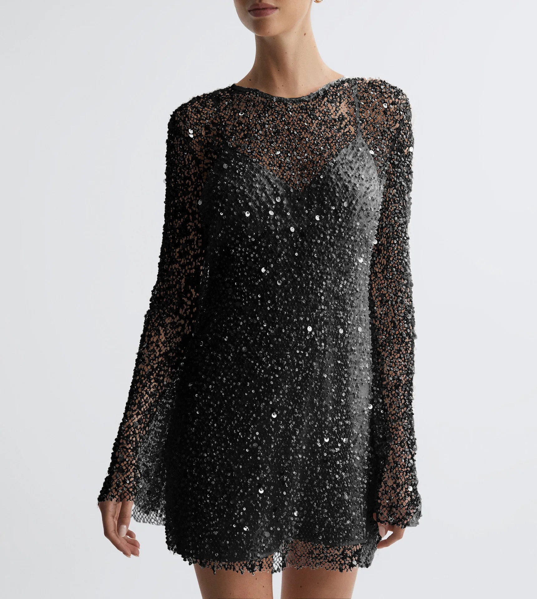 2025 Nuovo abito da donna a maniche lunghe in tulle con perline bianche Set da due pezzi, mini abito con top a tubo