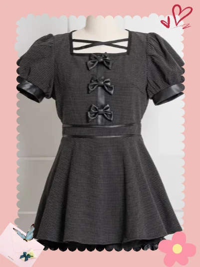 

Japanese Sweet Girls Mine Mass-produced Slimming Top PU Bow Ruffle Edge Short-sleeved Shirt and Base Shorts Two Piece Set
