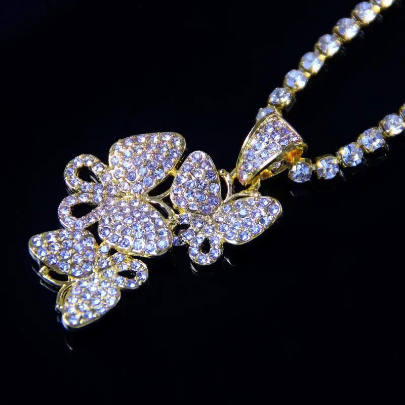

Micro diamond studded three butterfly necklace insect butterfly element pendant necklace choker ornament