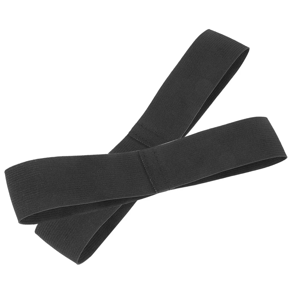 

Пара тренировочных лент для бейсбола с двойными отверстиями для коррекции техники ударов и синхронизации движений рук