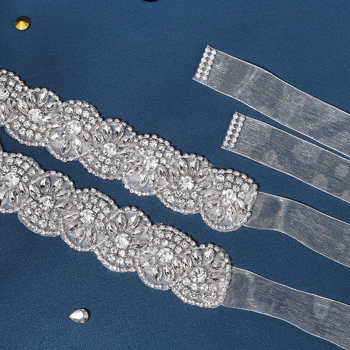 ラインストーンブライダルベルトウェディングドレスアクセサリーシルバーカラークリスタル花嫁ベルトサッシュリボンパーティーブライドメイドギフト