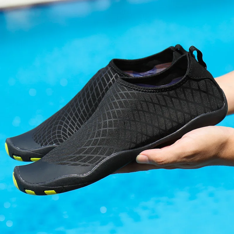 Men Women Barefoot Water Shoes Wading Shoes Couple Beach Shoes Outdoor River Trekking Shoes Footwear Anti-slip Quick-dry Sneaker