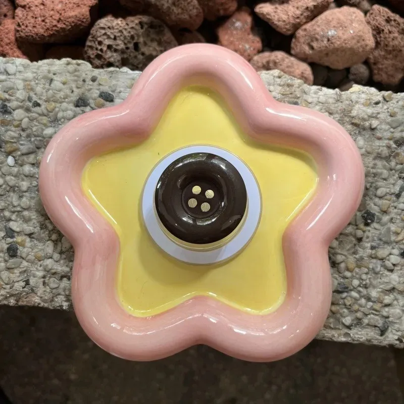 Koreanische Nette Farbe Taste Magnetische Halter Grip Tok Griptok Telefon Ständer Halter Unterstützung für IPhone 16 15 für Pad Magsafe Smart Tok