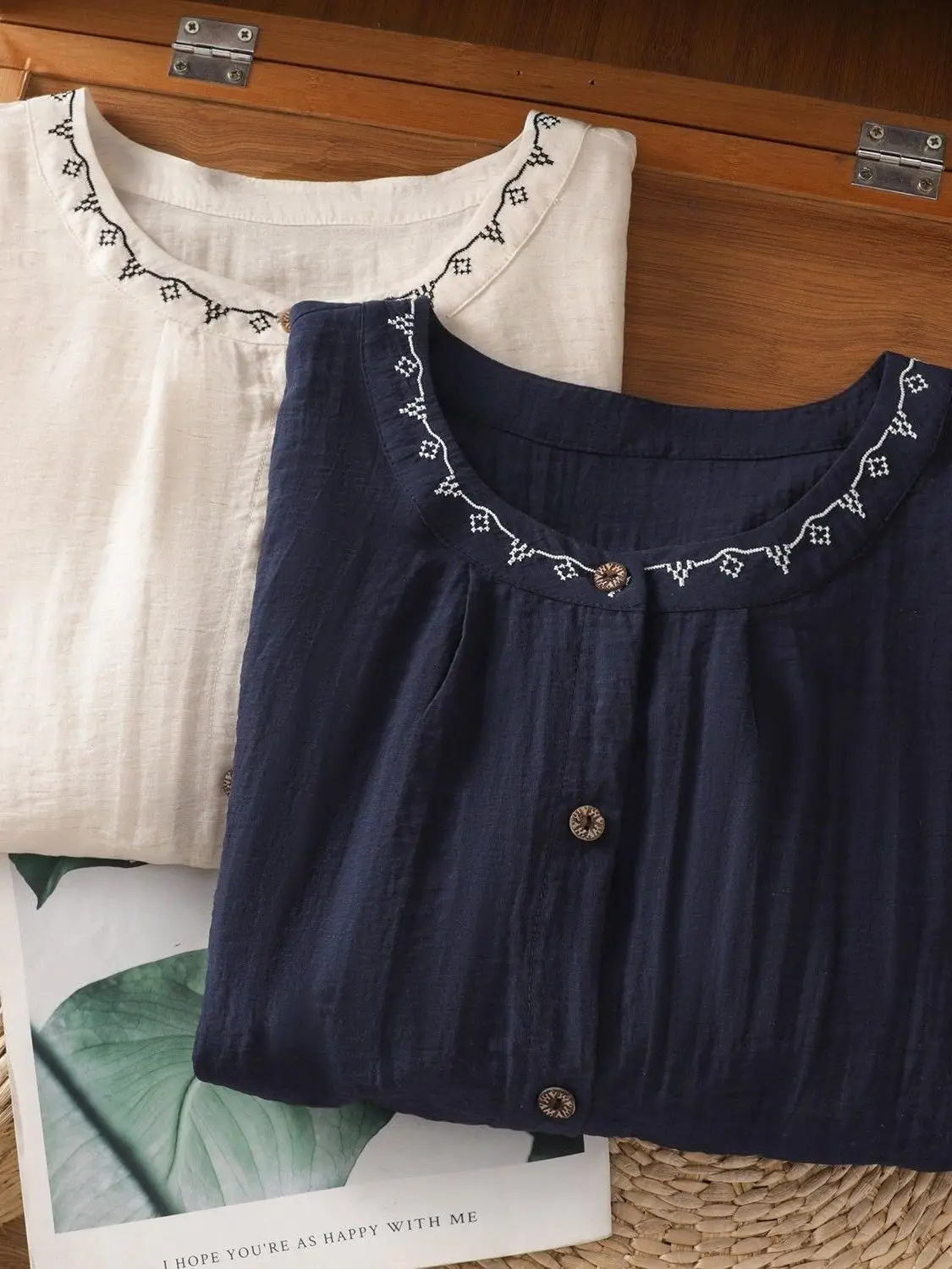 Casual Style Cotton Linen Short Sleeve Shirt Women's Summer Thin High-End Top Loose Fit Breathable round Neck Button up Shirt