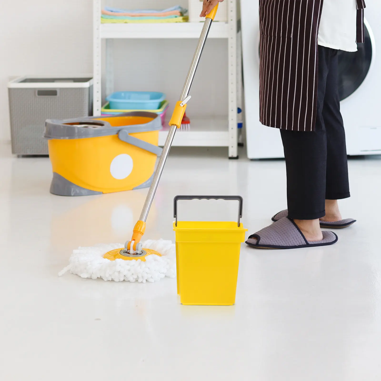 

2Pcs Cleaning Trolley Waste Baskets Multipurpose Plastic Utility Buckets Reusable Handles Commercial Water Containers for Hotels