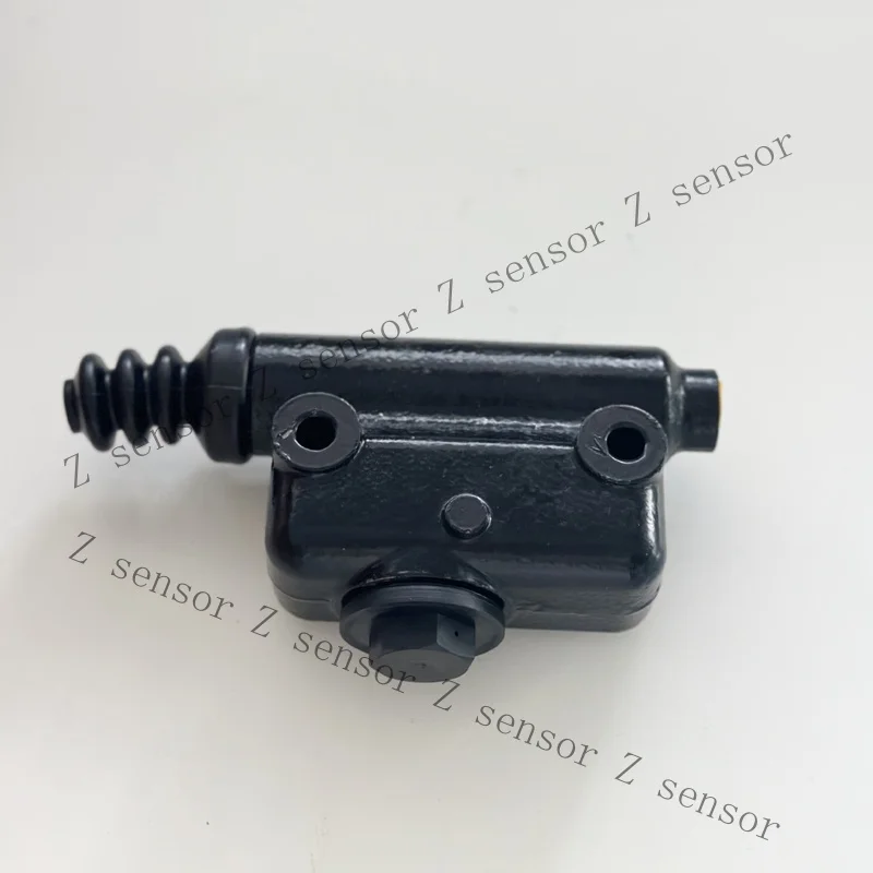 Z+ Brake Master Cylinder for Case 580C 580D 580E 580K 480 Backhoe Loader L25419 view 3