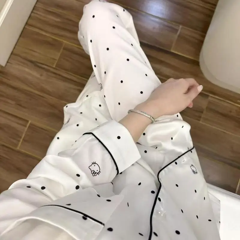 New Simple Trendy Hello Kitty Pajamas for Women Summer Short-Sleeved Shorts Casual Comfortable Home Clothes for Girls Cartoons view 5