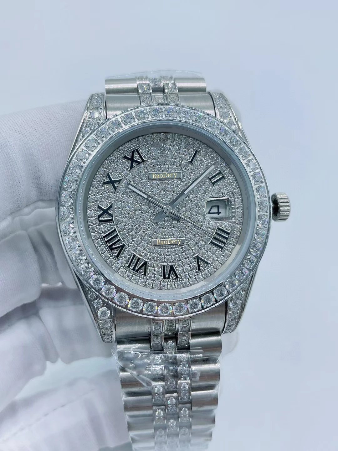 Automatic Watch for Men with 41mm Dial - Highlighting Diamond Bezel, Mechanical Movement, Full Sky Star Literal, & High-Quality