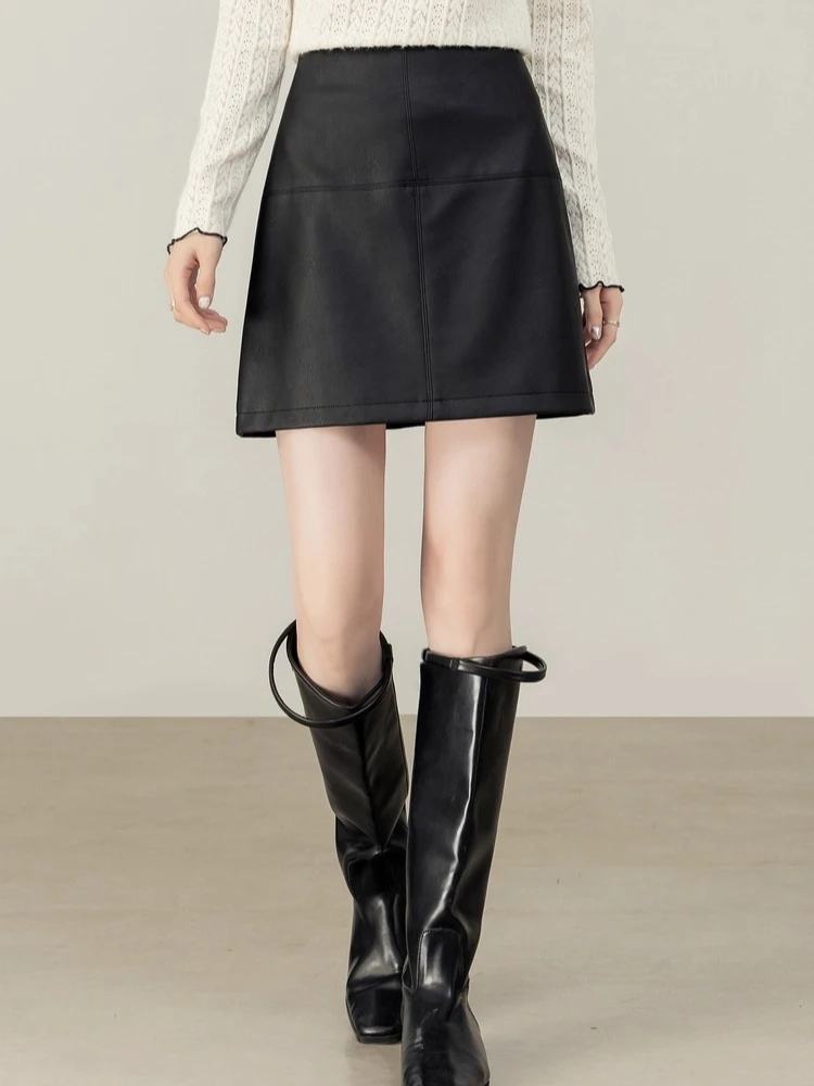 

SENTUBILA Women's PU Leather Skirt Autumn 2025 New Mid Waist Office Commuter Chic Elegant Design Faux Leather Skirt 153QA3199