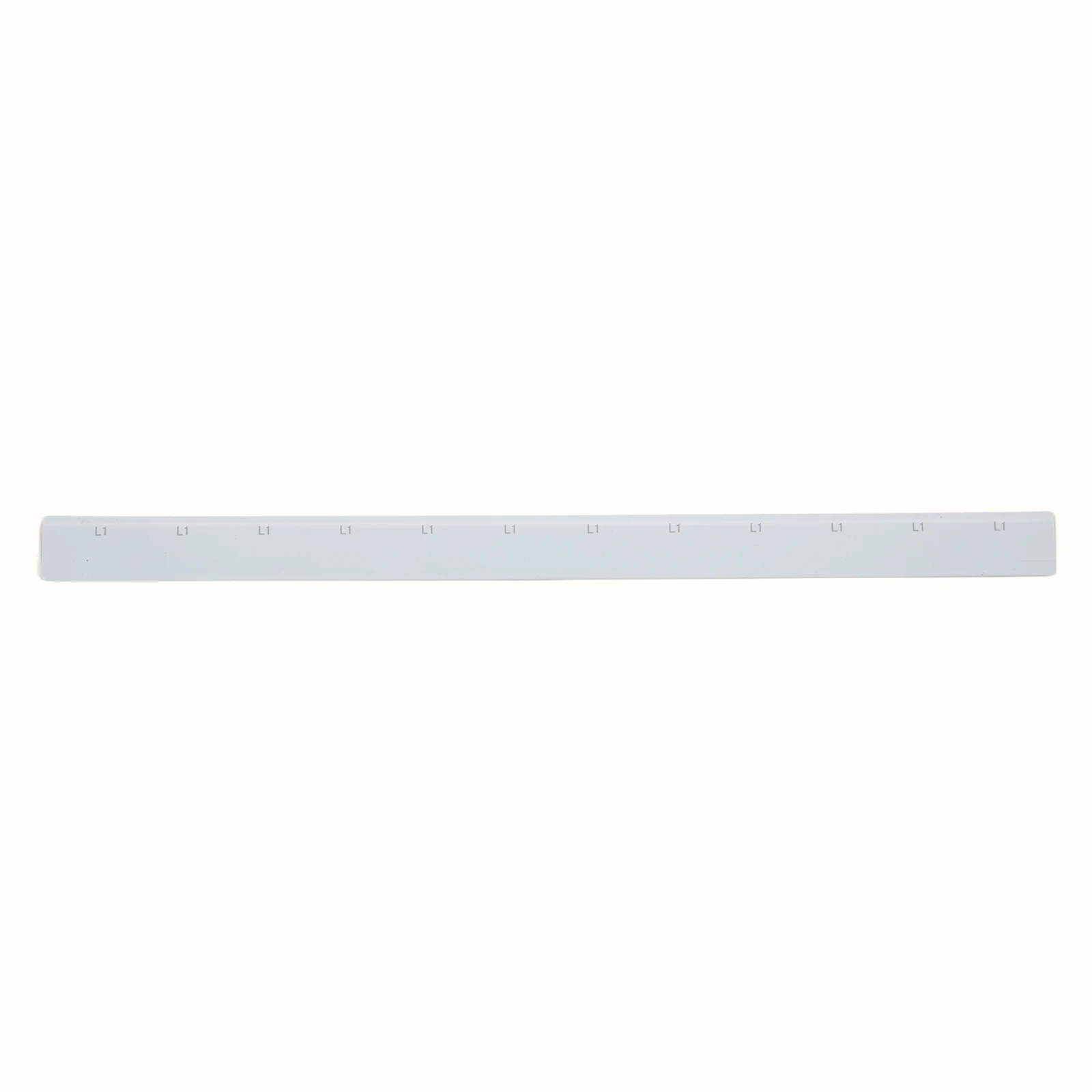 

High Performance Power Comb Designed to Minimize Temperature Rise while Providing Secure Connections at Up to 63A
