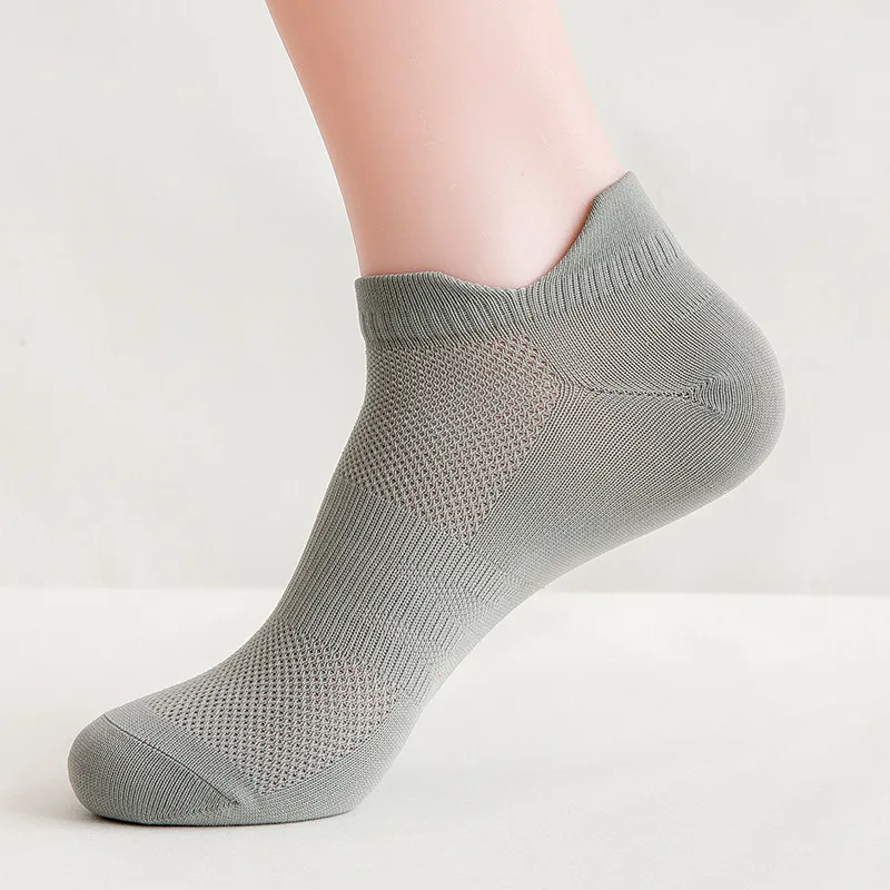 

Non-Slip Breathable Male Short Socks Sweat-absorbent Shallow Mouth Ankle Socks Nylon Men's Hosiery Sport Socks