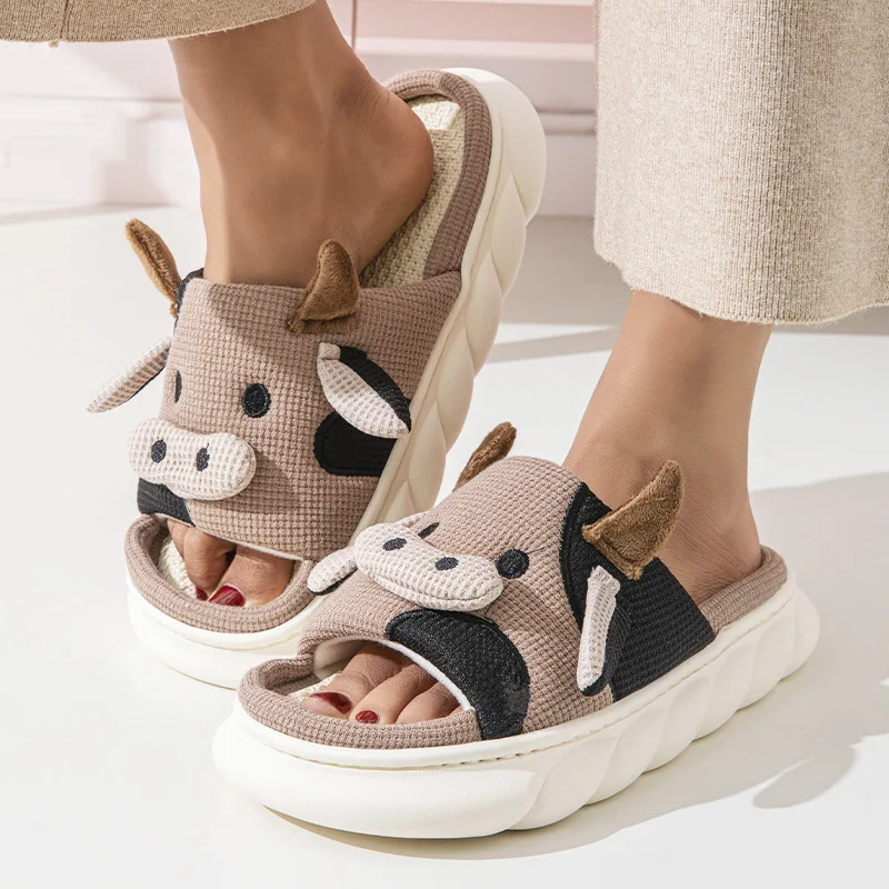 Cartoon Cute Cow House Slippers Women Platform Soft Sole Anti-slip Home Slides Woman Lightweight Warm Plush Indoor Cozy Slippers