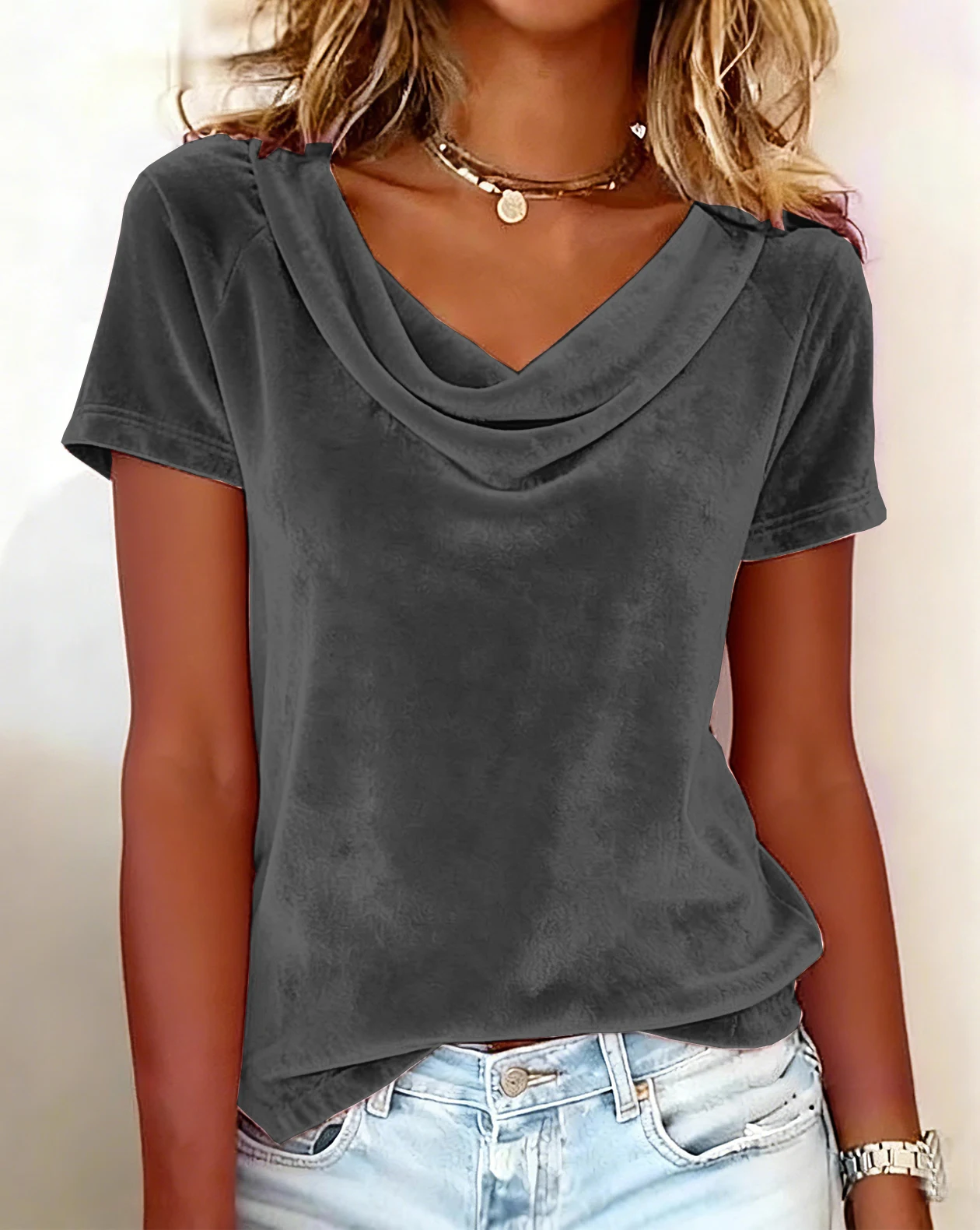 2026 Neues Damen-T-Shirt in Unifarbe mit Drapiertem Ausschnitt, Sexy Samt-Kurzarmshirt – Detail 5