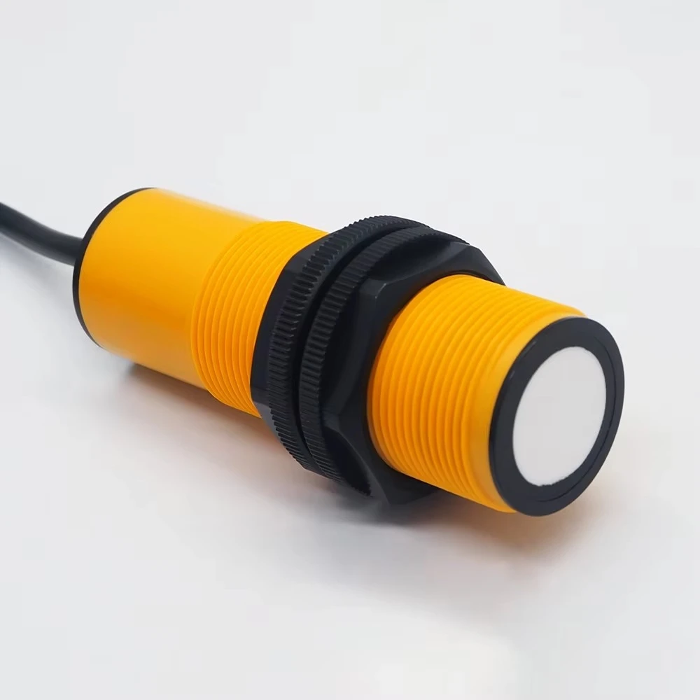 Technology Ultrasonic level sensor