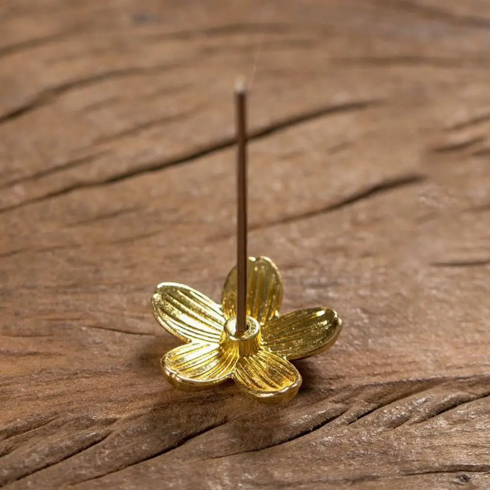 Creative Small Sakura Incense Stick Holder Cute Alloy Craft Sakura Incense Insertion Handmade Cherry Flower Incense Tray Office