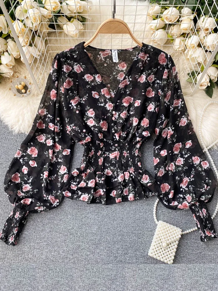 Spring New Chiffon Blouse Female Sweet Wood Ears Waist and Thin Blusa Temperament V-neck Slim Short Puff Sleeve Shirt Tops C275