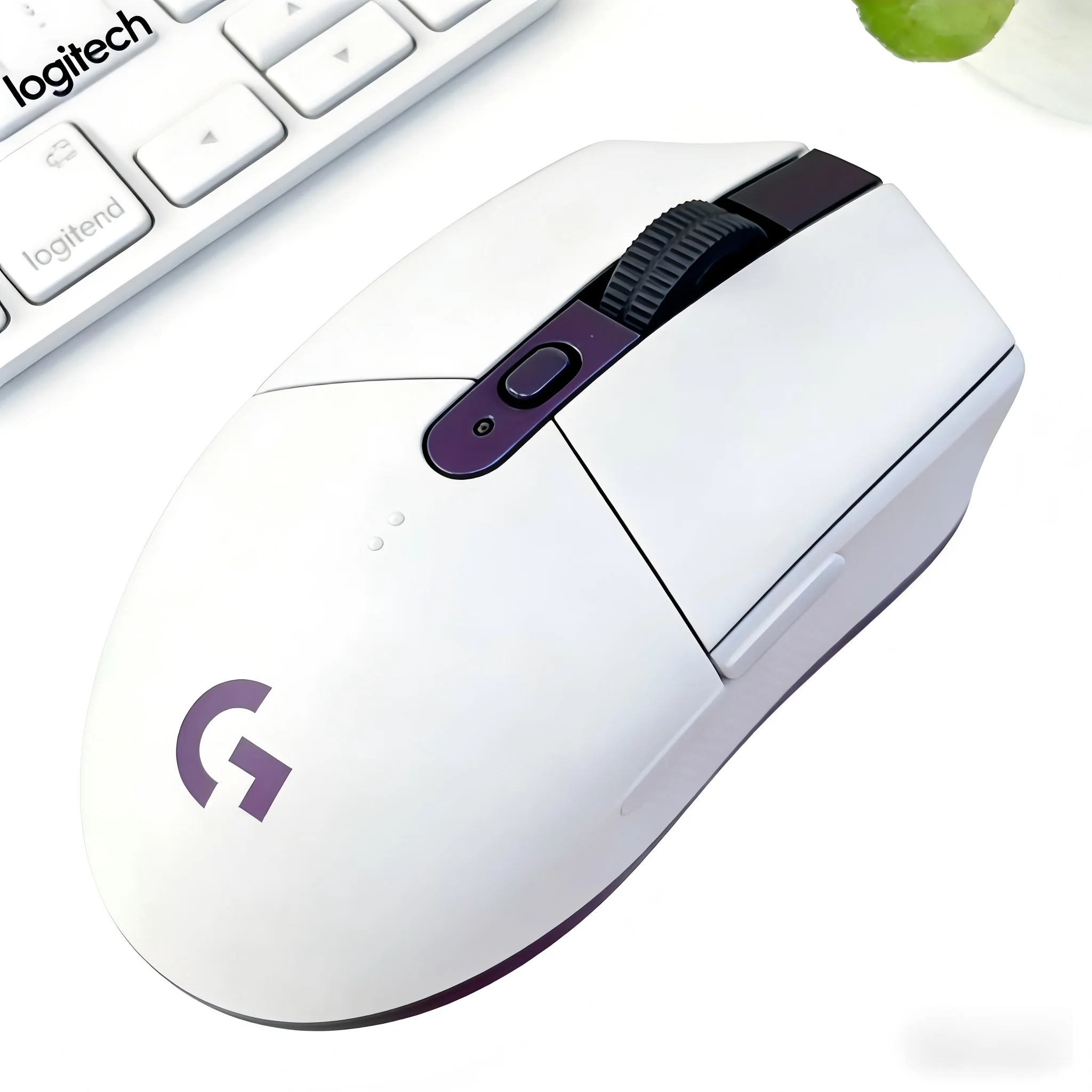 

Беспроводная двухрежимная профессиональная игровая мышь Logitech G304, черная, белая, фиолетовая, пользующаяся большим популярностью среди игроков.