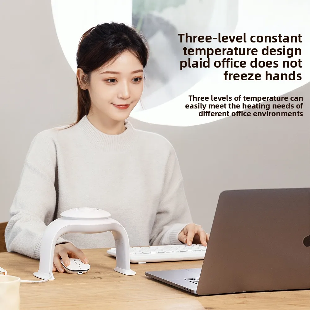 

New winter product Desktop mouse heater mini office heater air heating artifact