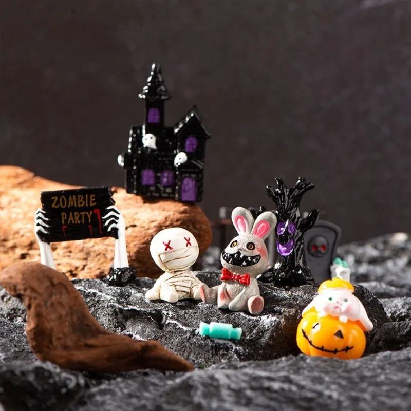 

High Quality Halloween Miniature Figurine Candle Skull Halloween Cartoon Scary Rabbit Statue Micro Landscape Party Ornaments