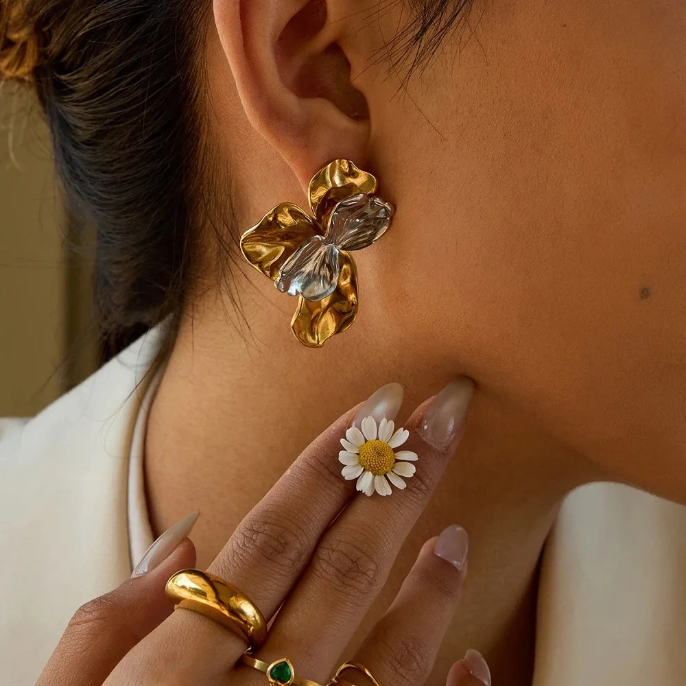 

ENFASHION Aretes De Mujer Two Tone Flower Stud Earrings For Women's Stainless steel 18K Gold Plated Fashion Dating E251745