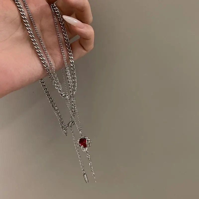 Collana con Ciondolo a Rosa Gotica Romantica per Donne e Ragazze, Accessorio Punk alla Moda, Regolabile