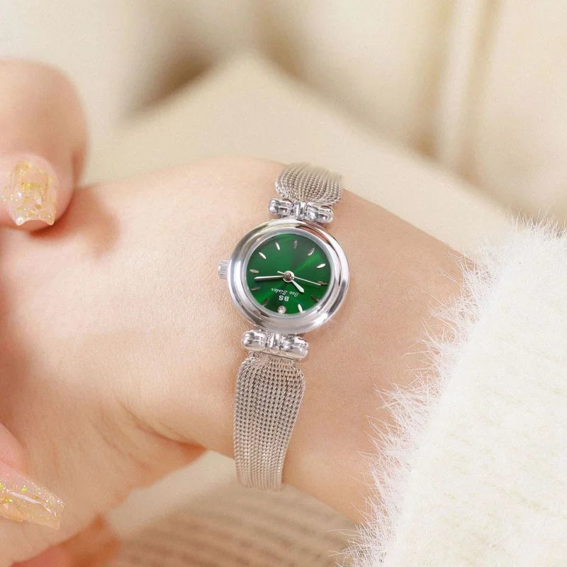 BS 1807 ساعة كوارتز نسائية أنيقة سوار ذهبي بسيط مقاوم للماء ساعة يد نسائية عادية صغيرة الطلب ساعات سيدات الأعمال