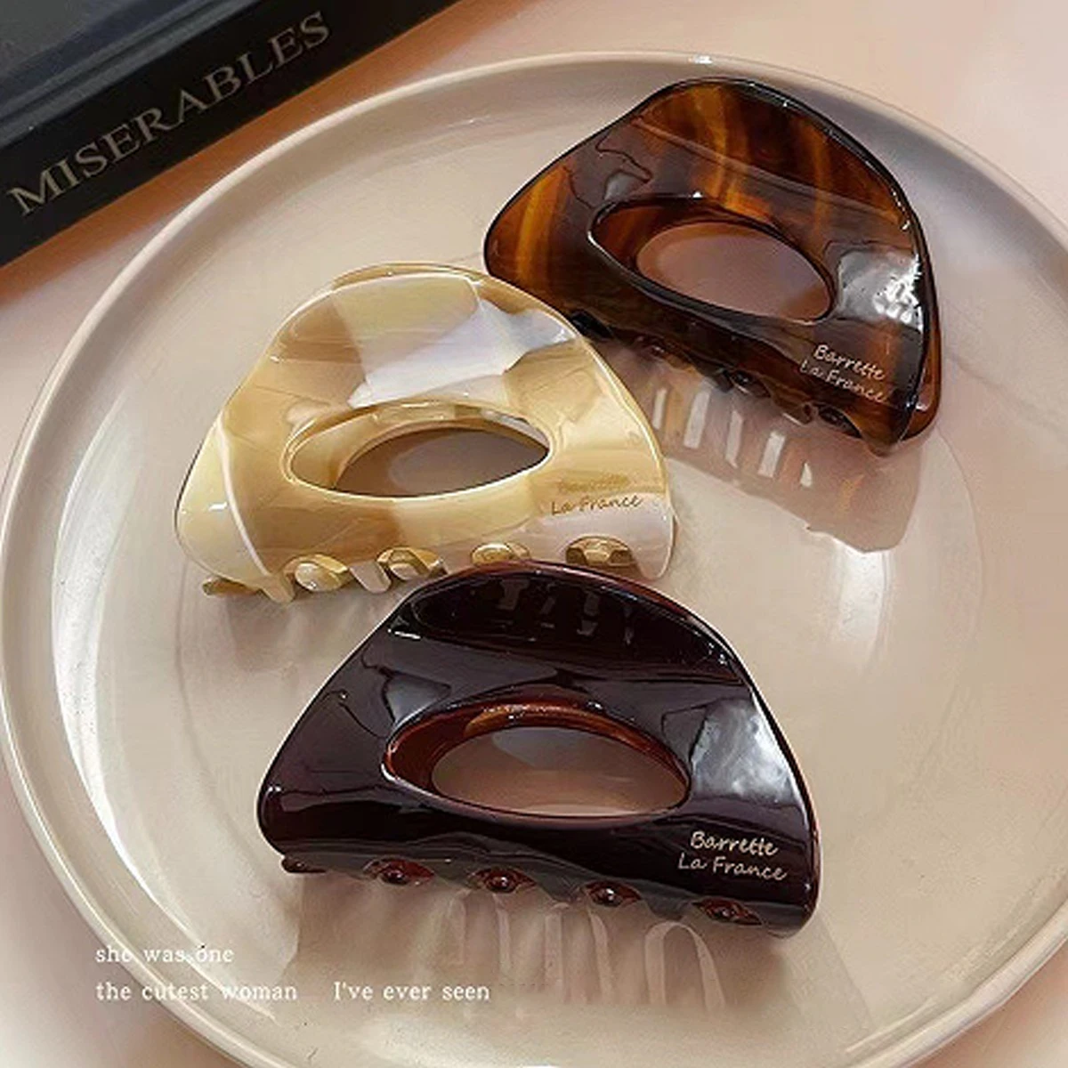 

1pc Korean semi-circular hollow acetate medium-sized hair clip in coffee color,simple half-up ponytail clip for the back of head