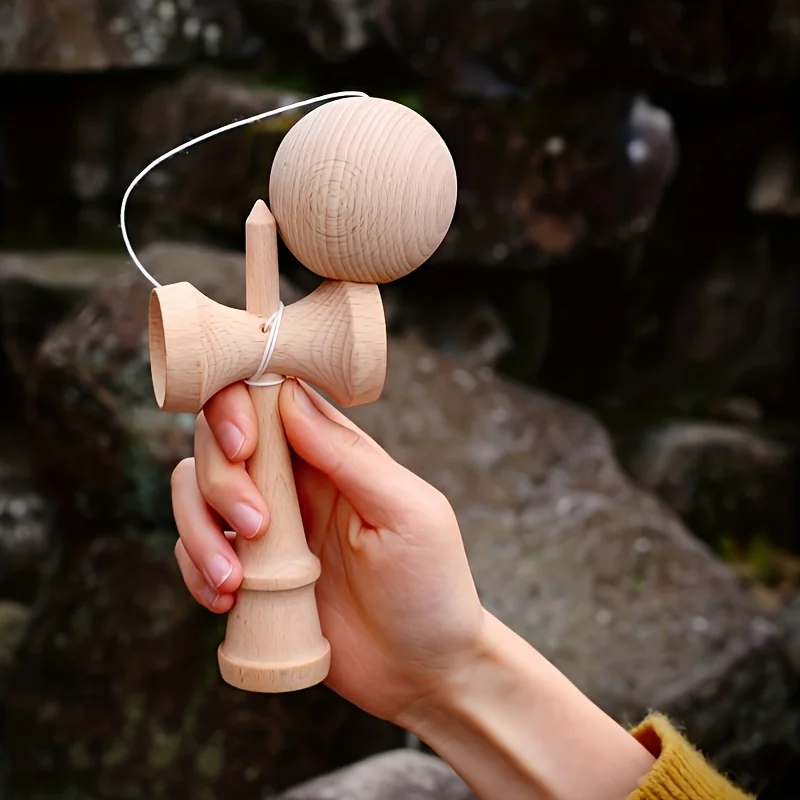 1pc Hand Balance Ball, Wooden Trick Ball DIY Color The Original Wood Color Can Be Freely DIYed to Create a Unique Kendama