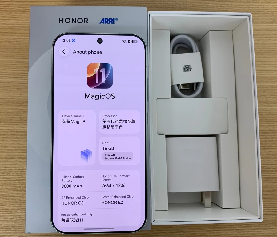Honor Magic 9 China Snapdragon 8 Elite Gen 5 8000mAh Battery 80W Charger 6.37'' OLED Screen 200MP Main Camera Google Play Store