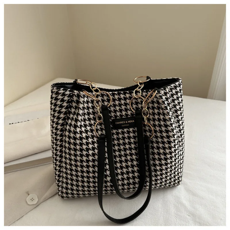 2024 New Large Capacity Thousand Bird Grid Fashionable And Casual Simple Chain Handbag, One Shoulder Handheld Versatile Bag