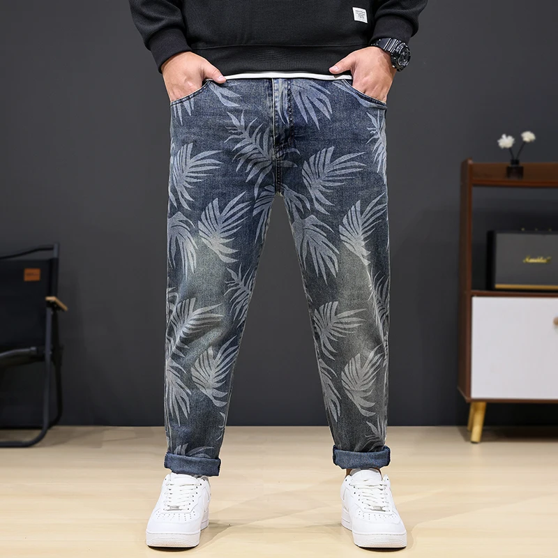 

8XL oversized jeans men's fashion leaf printed trendy casual stretch denim plus sizes loose 150kg fat pants