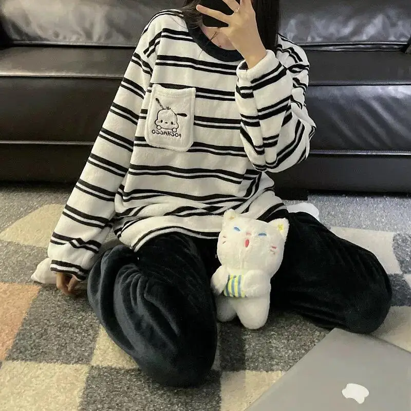 

Sanrio Pochacco пижамы для молодых девушек Kawaii мультфильм студенческие зимние утепленные длинные рукава длинные штаны коралловый флис комплект домашней одежды новый