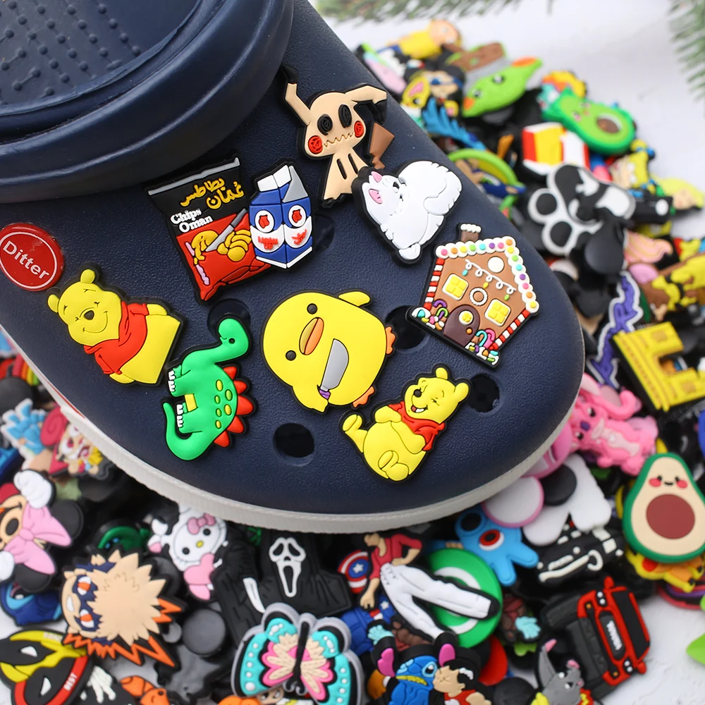

NIMISO 30-200 шт. смешанные случайные туфли Disney Sanrio, подвеска для сабо, сандалии, украшение для обуви, аксессуары из ПВХ, пряжка для обуви для детей, подарок