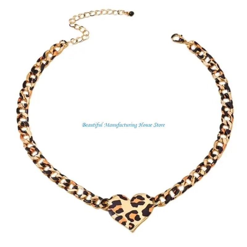 

E56A Vintage Leopard Print Heart Necklace Present for Unique Fashion Lovers