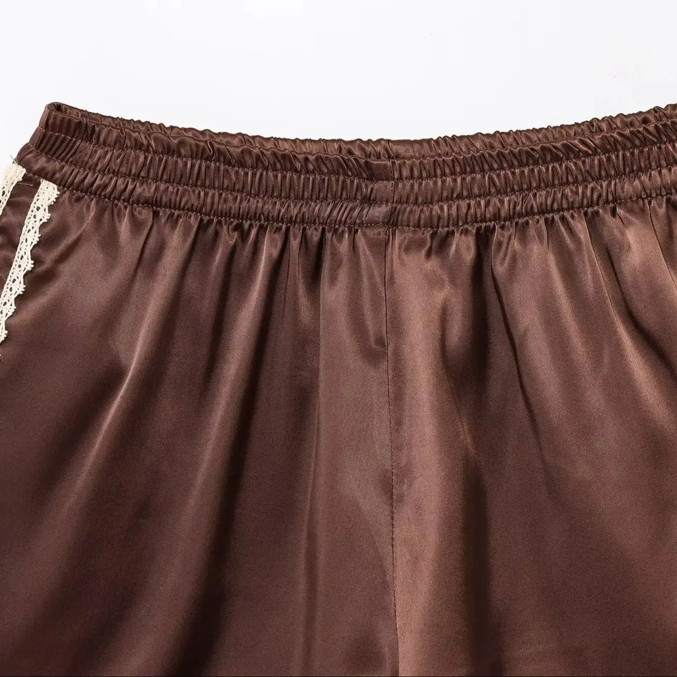 디이지 여성 2025 여름 신상품 패션 레이스 실크 질감 반바지 캐주얼 밴딩 허리 다용도 반바지 여성용