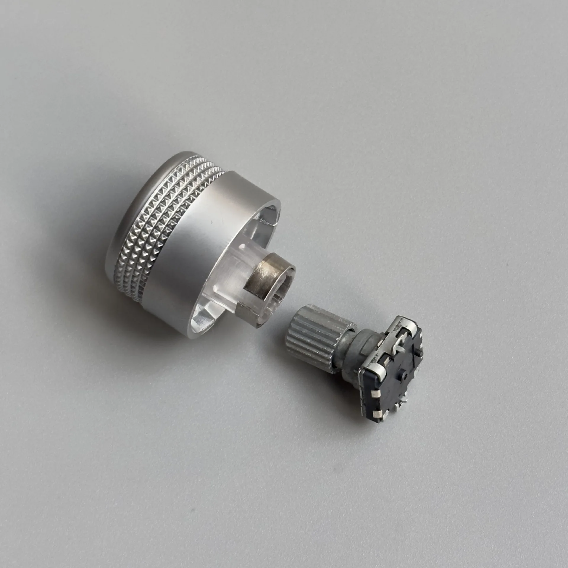 Upgraded Volume Knob and Shaft for For A6 For C7 2012 2018 Silver 4G0919070 Easy Installation No Tools Required