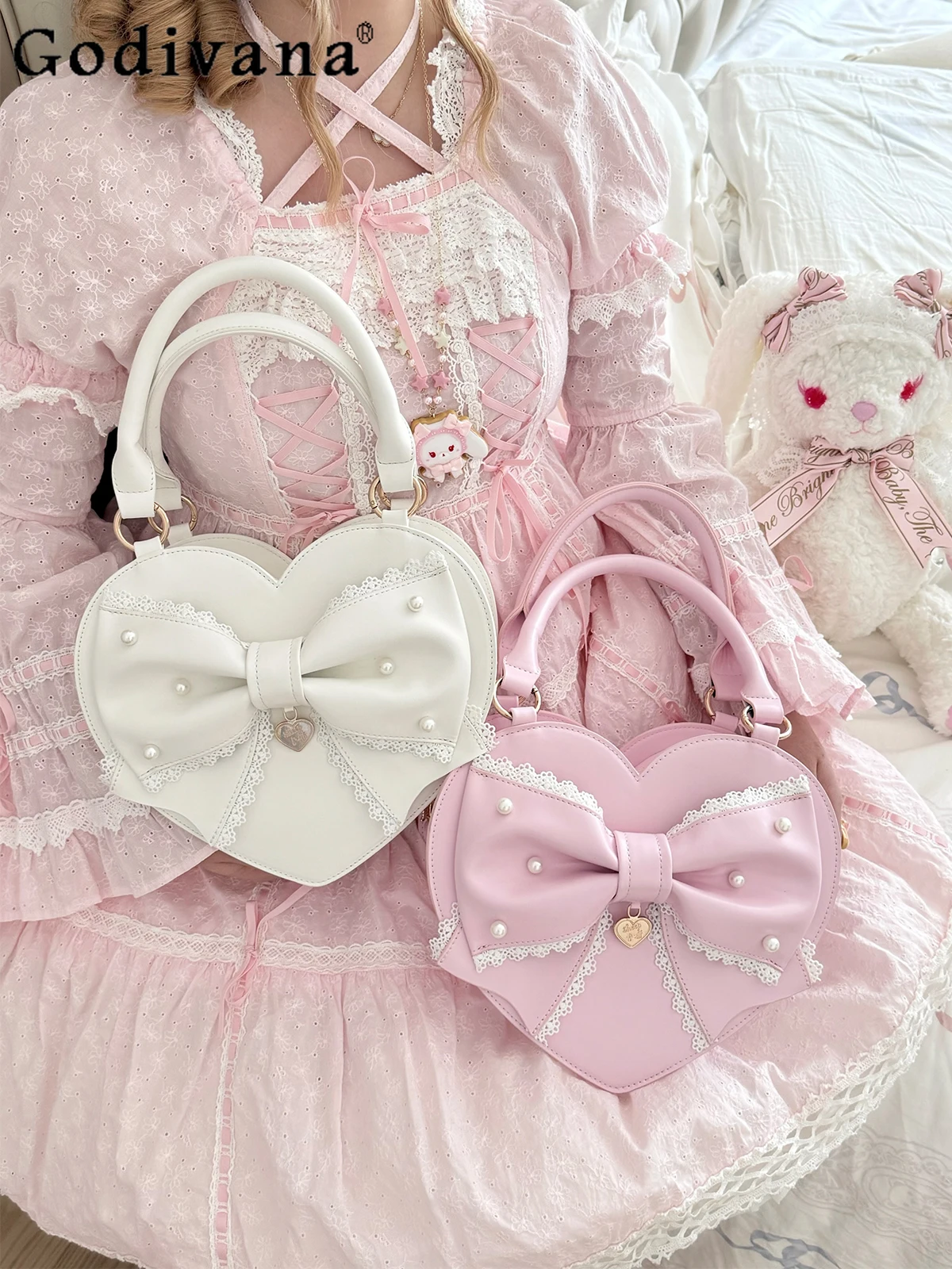 

Sweetheart Girl Retro Lolita Lace Heart Handbag Pearl Doll Feel Versatile Small Capacity Crossbody Bag for Women