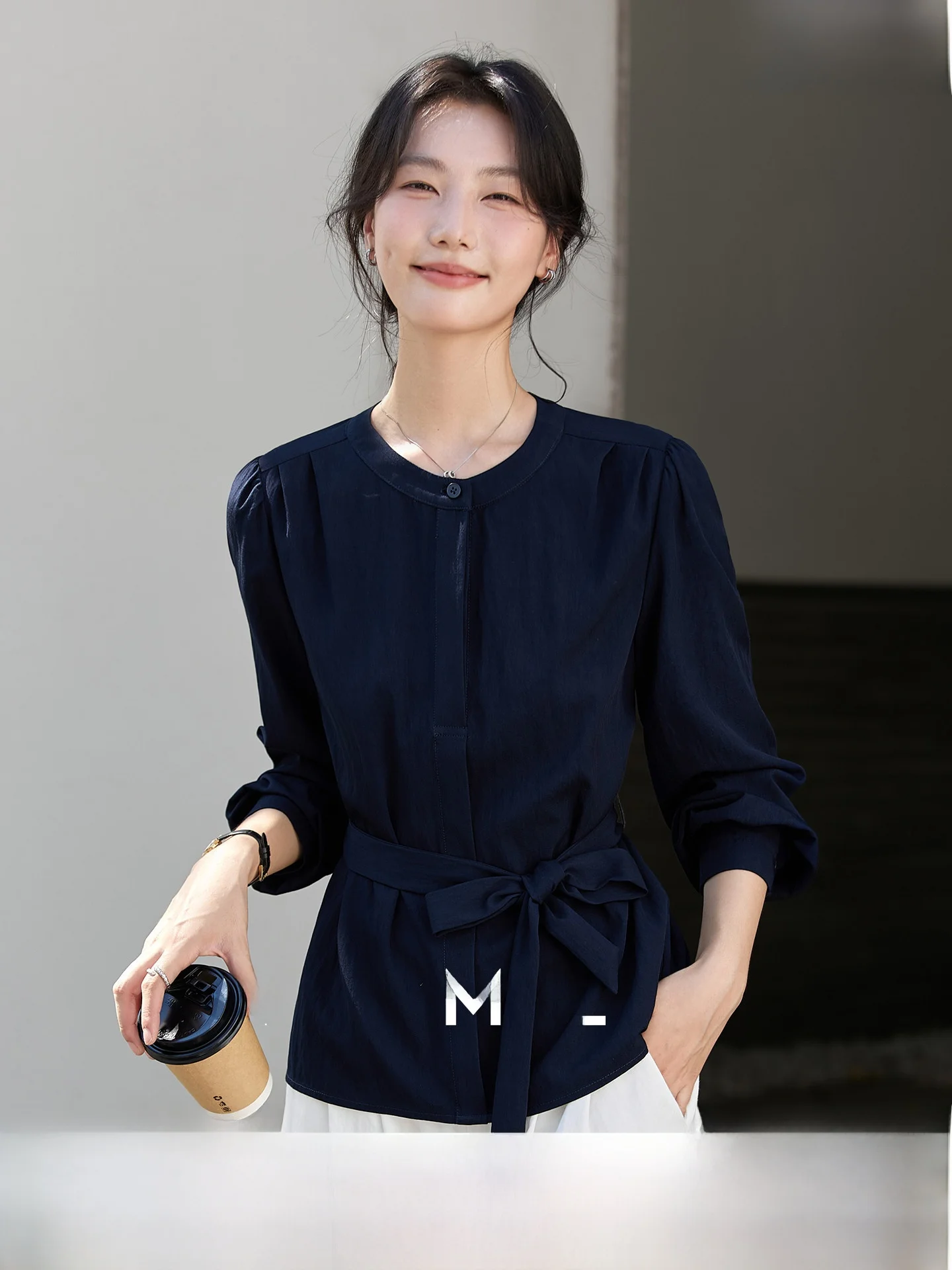 

Slimming Blue round Ne Bubble Sve irt Women's Faion Casual Sle Loose Fit Long Sve irt Autumn Seasonal Wear