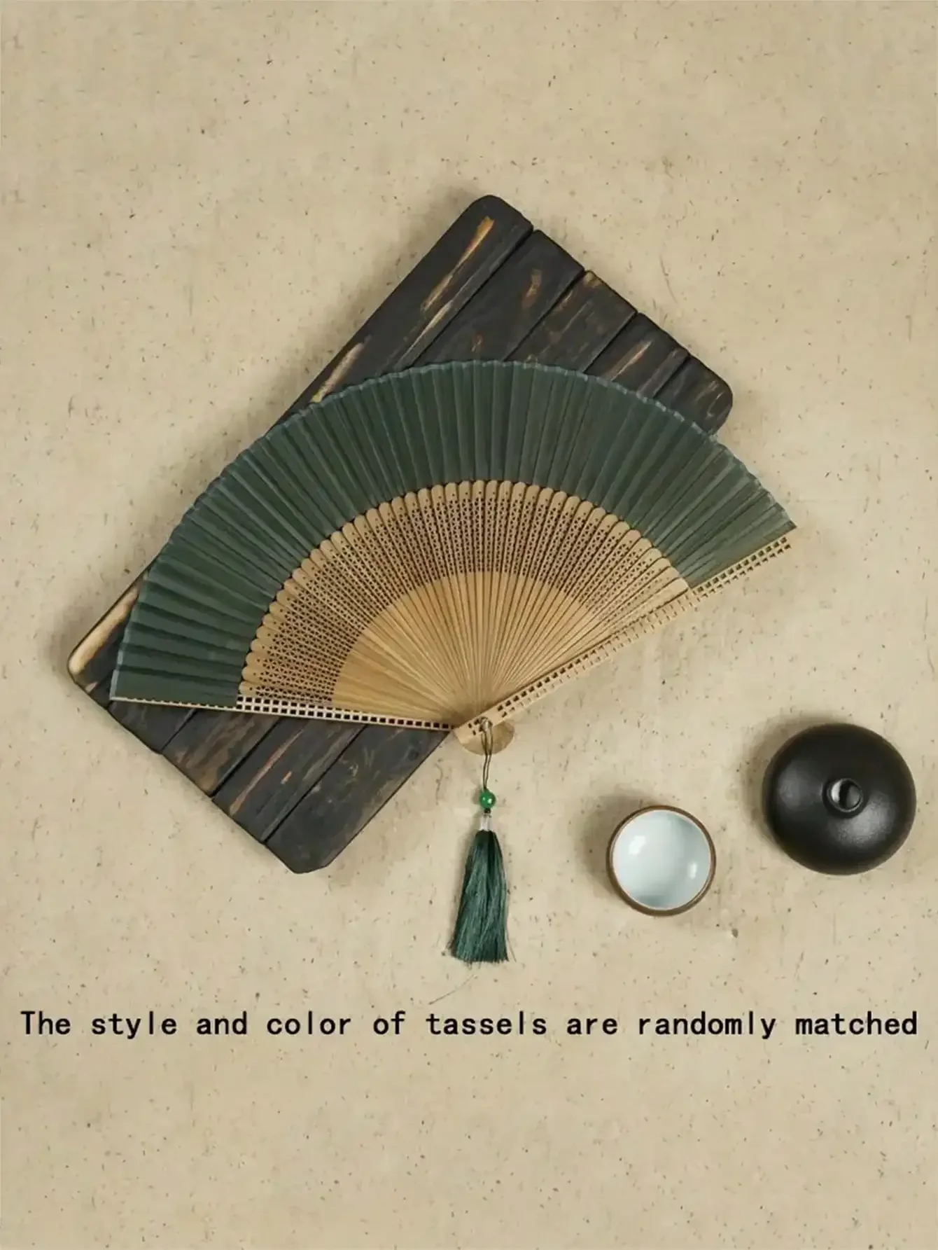 

1/2pcs Foldable Hand Fan With Tassels, Suitable For Outdoor Travel, Dance Performance, Cheongsam Wear, Photography Props, Etc.