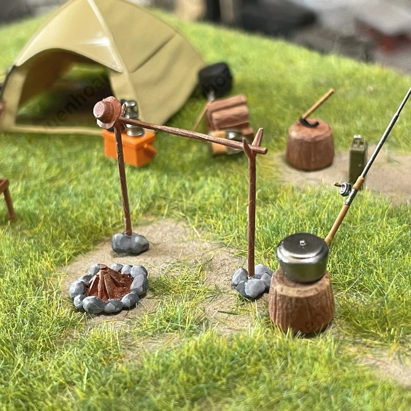1/64 Schaal Miniatuur Wild Camping Scène Statisch Model Tent Campingtafel Kruk Kampvuur 3D Gedrukt Simulatie Decoratief Ornament