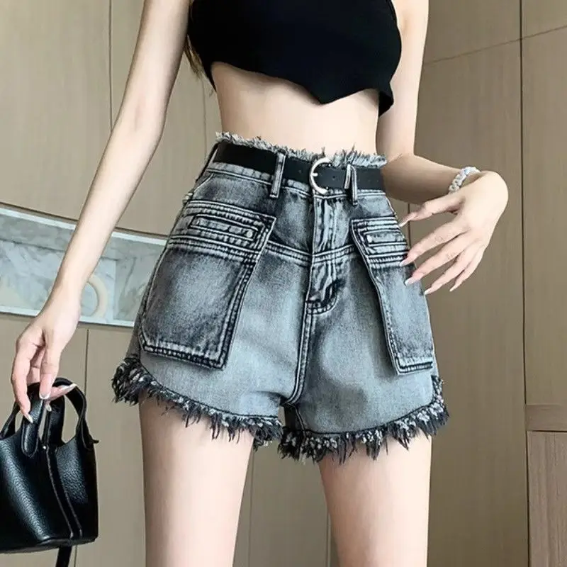 Short Jean Pants Woman High Waist Fringe Denim Shorts for Women Pocket Baggy Trend 2025 Elegant Y2k Vintage Hot Outfits Normal