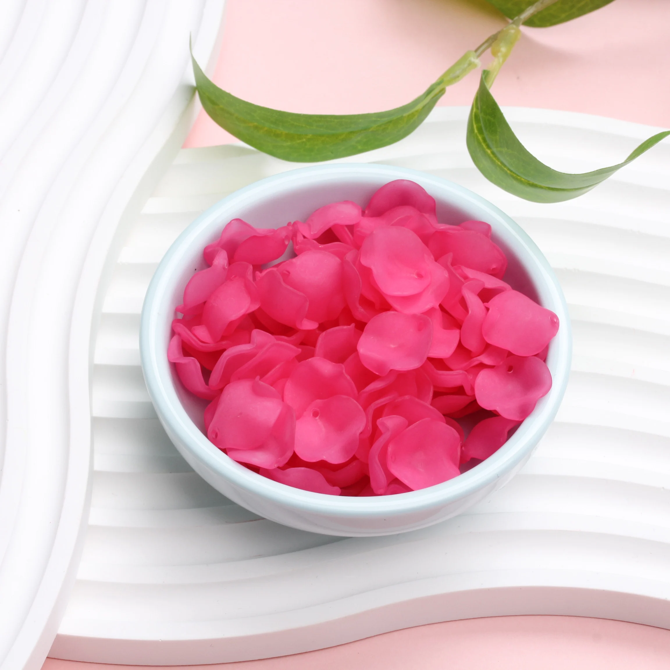 100Pcs/bag 15mm Candy Color Transparent Petal Pendant For Jewelry Making DIY Hairpin Necklace Bracelet Accessories Wholesale